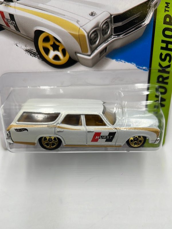 2014 Hot Wheels #245 HW Workshop 70 Chevelle SS Wagon 18B Cheap