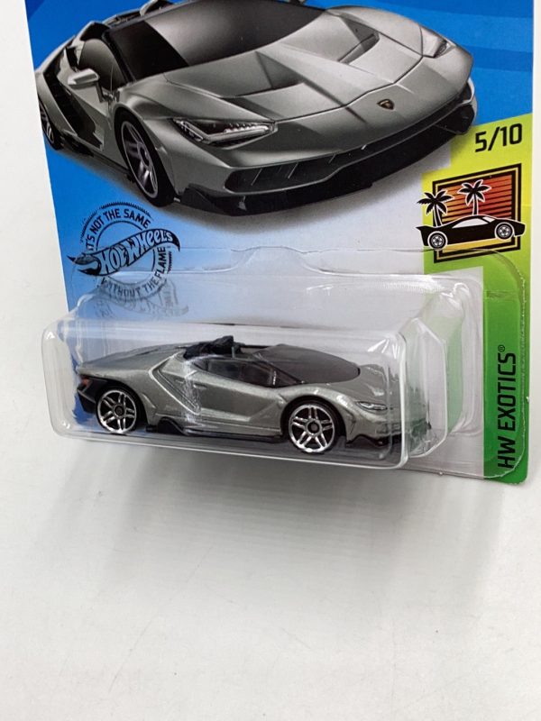 2019 Hot wheels #213 16 Lamborghini Centenario Roadster 102G on Sale